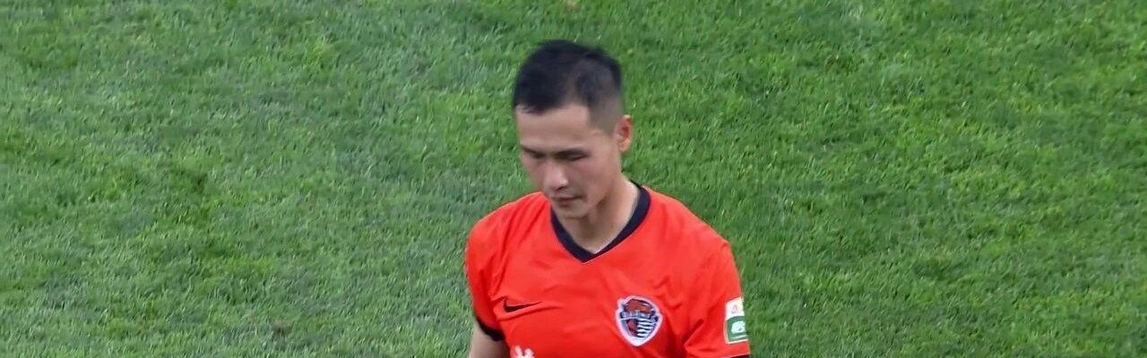 4-1！青岛海牛完胜山东泰山，8轮后积分终于转正，津门虎重回垫底